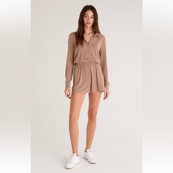 NWT The Z Supply Lyra Henley Romper - Picture 2 of 4